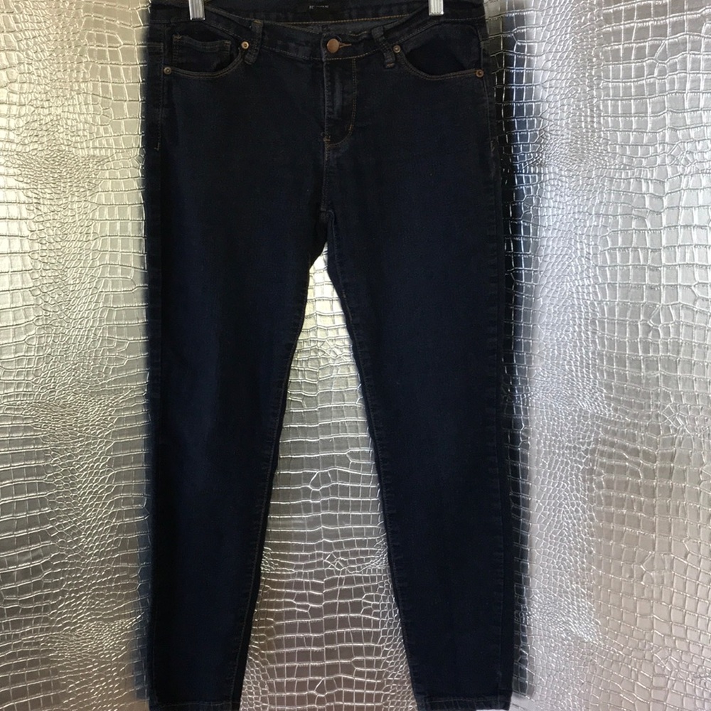 Forever 21 skinny jeans